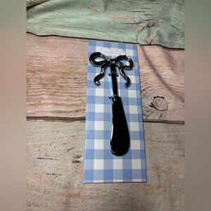 New Mud Pie Gingham Card Bow Spreader